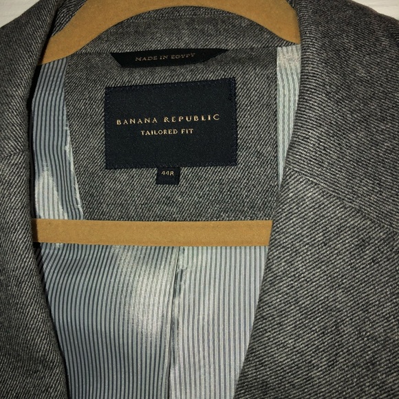 Banana republic men’s suit jacket - Picture 3 of 4